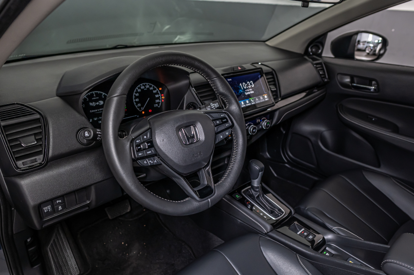 Honda CITY 1.5 i-VTEC FLEX HATCH TOURING CVT 14