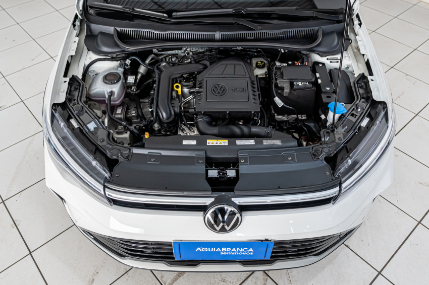 Volkswagen NIVUS 1.0 200 TSI TOTAL FLEX HIGHLINE AUTOMÁTICO 6