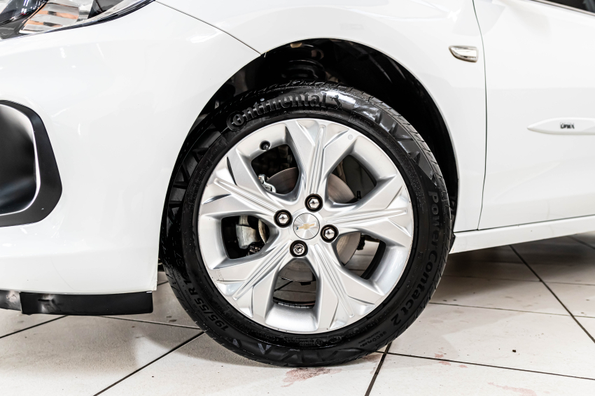 Chevrolet ONIX 1.0 TURBO FLEX LTZ AUTOMÁTICO 2
