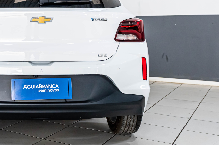Chevrolet ONIX 1.0 TURBO FLEX LTZ AUTOMÁTICO 9