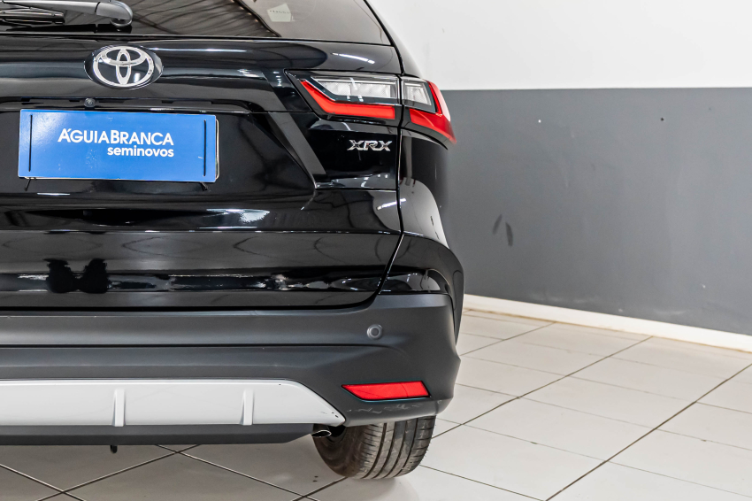 Toyota YARIS CROSS 1.5 VVT-I FLEX XRX CVT 9