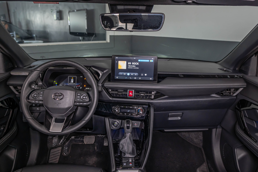 Toyota YARIS CROSS 1.5 VVT-I FLEX XRX CVT 14