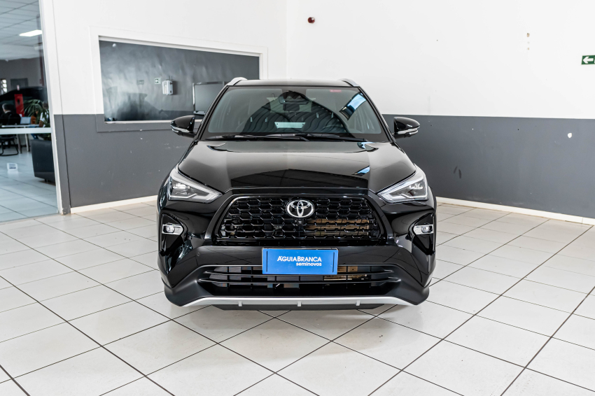 Toyota YARIS CROSS 1.5 VVT-I FLEX XRX CVT 3
