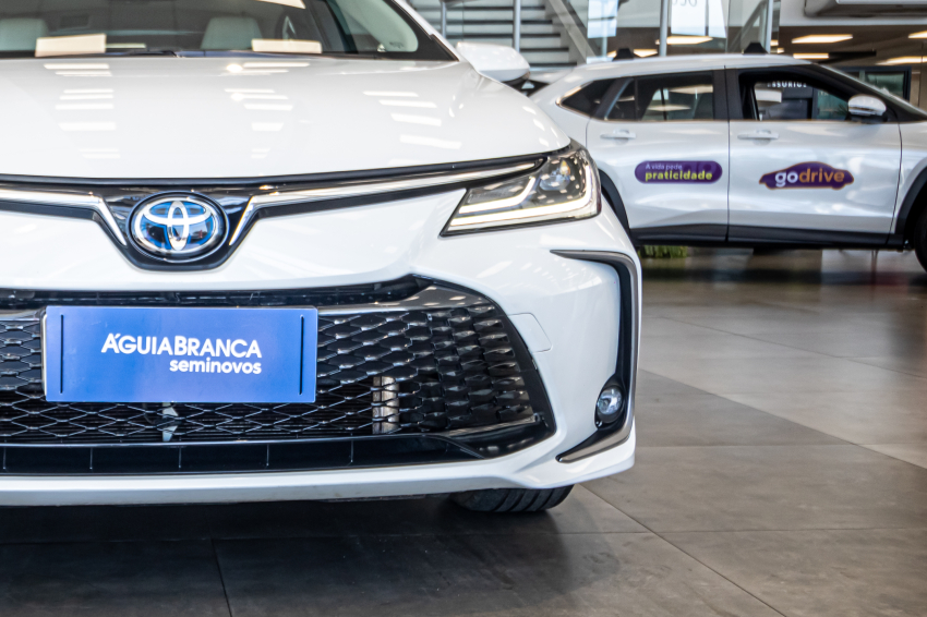 Toyota COROLLA 1.8 VVT-I HYBRID FLEX ALTIS PREMIUM CVT 4