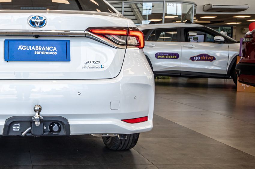 Toyota COROLLA 1.8 VVT-I HYBRID FLEX ALTIS PREMIUM CVT 9