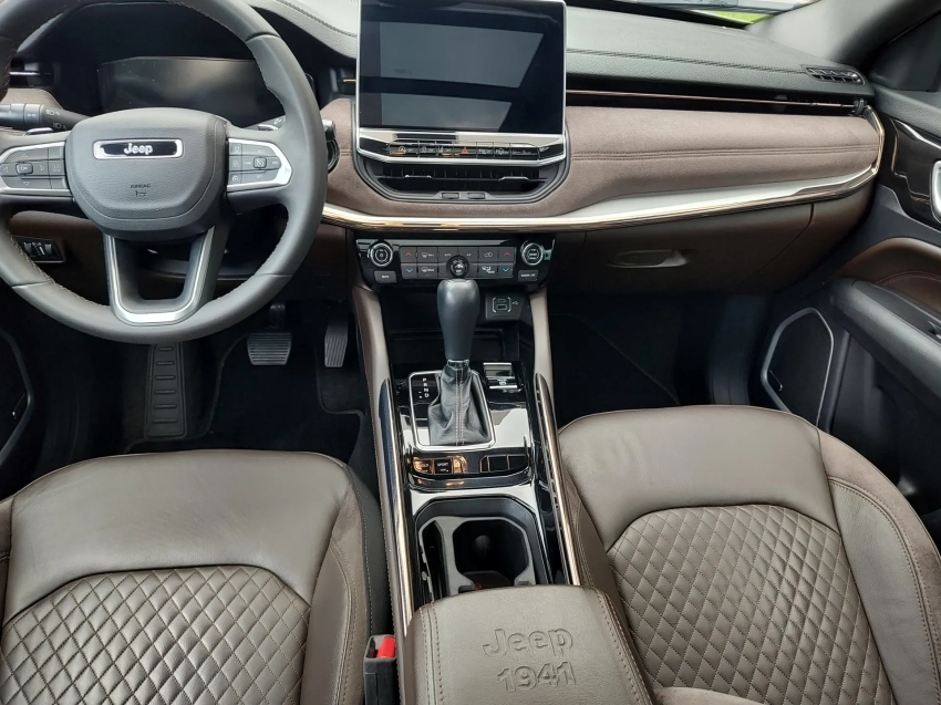 jeep commander 1.3 t270 turbo flex overland at6