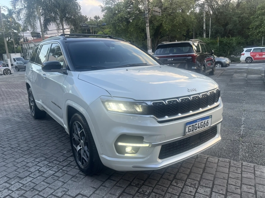 jeep commander 1.3 t270 turbo flex overland at6