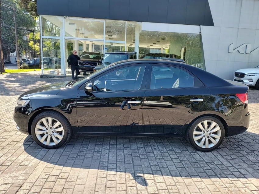 kia cerato 1.6 e.273 sedan 16v gasolina automatico