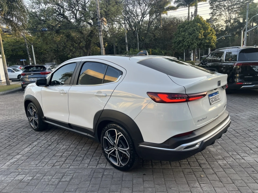fiat fastback 1.0 turbo 200 flex impetus
