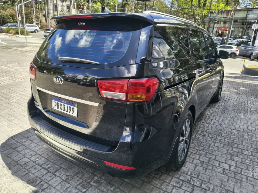 kia carnival 3.3 ex v6 24v gasolina3