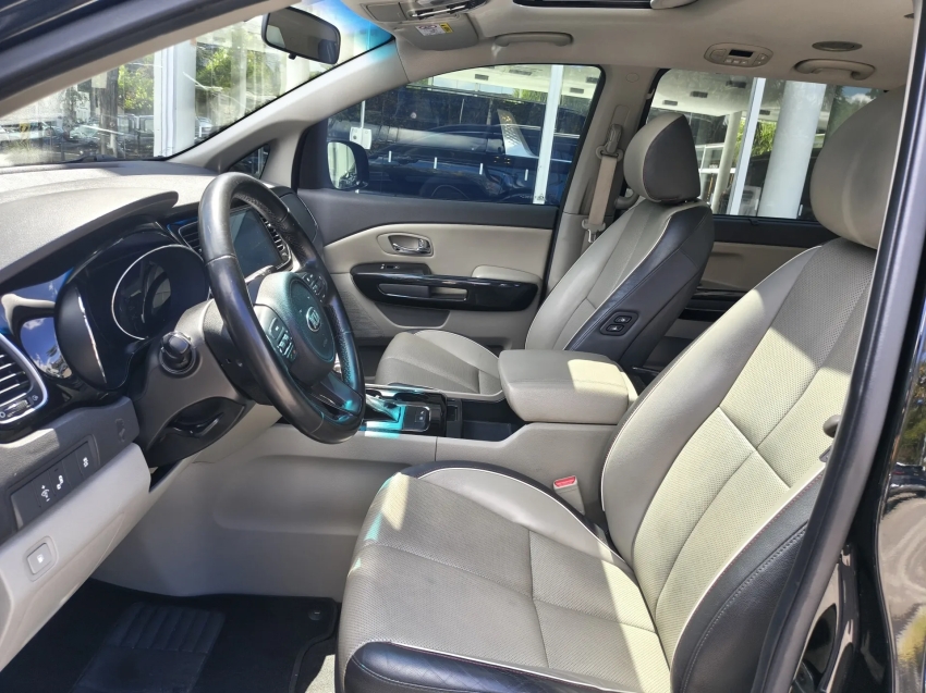 kia carnival 3.3 ex v6 24v gasolina6