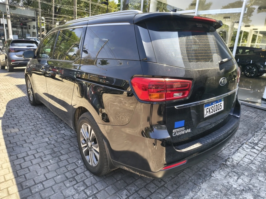 kia carnival 3.3 ex v6 24v gasolina blindado