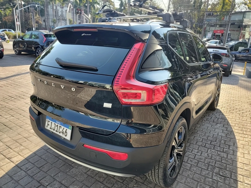volvo xc40 1.5 t5 recharge inscription geartronic