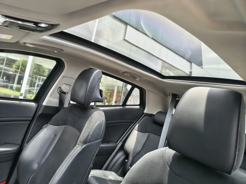 kia sportage 1.6 tgdi mhev ex prestige blindado6