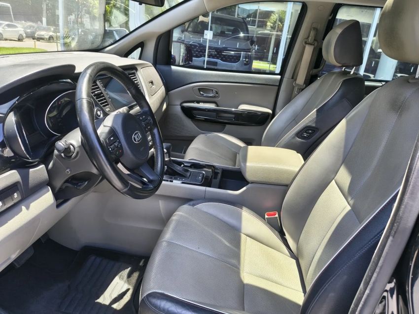 kia carnival 3.3 ex v6 24v gasolina blindado5