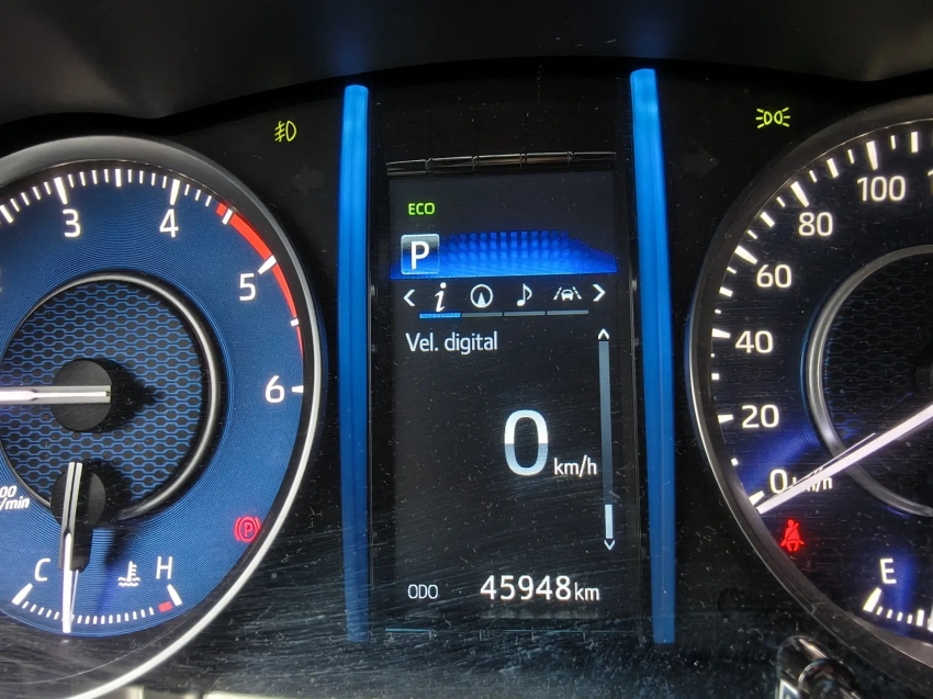 toyota hilux sw4 2.8 d-4d turbo diesel srx 7l 4x4 automatico9