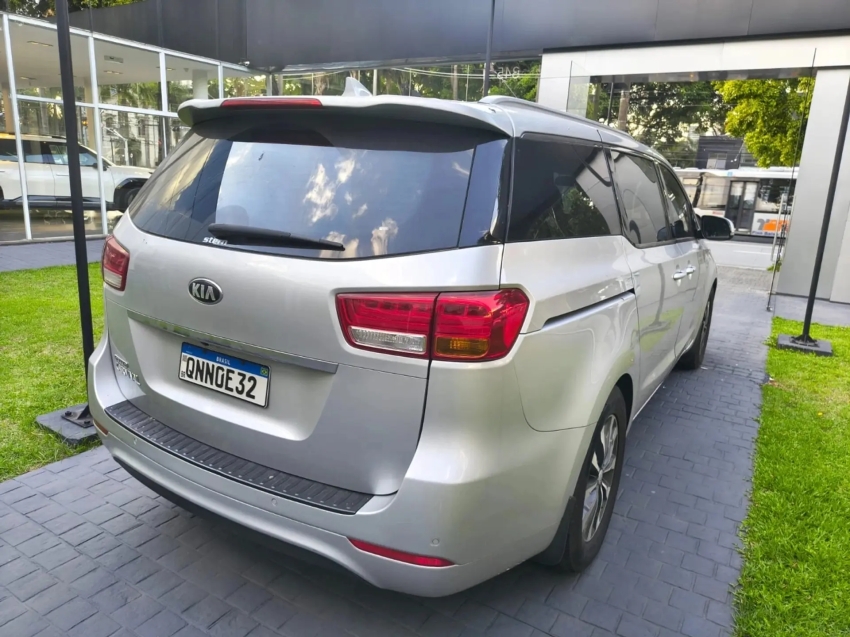 kia carnival 3.3 ex v6 24v gasolina automatico blindado3