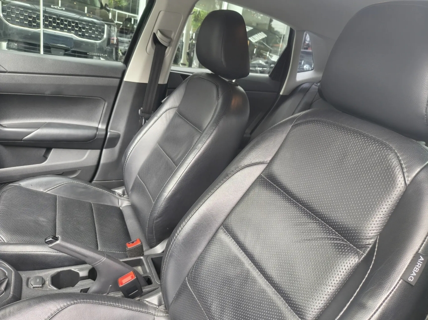 volkswagen polo 1.6 msi total flex manual6