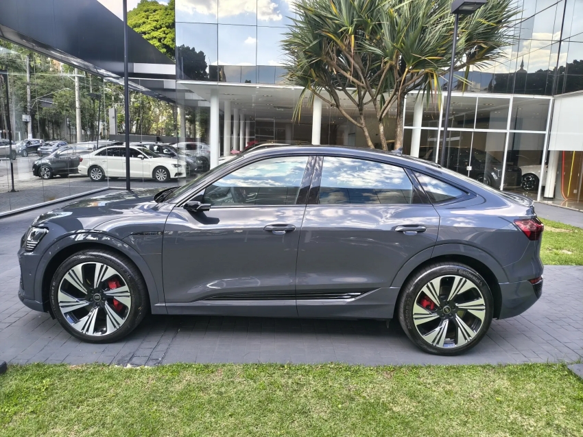 audi q8 e-tron 55 eletrico performance black quattro2