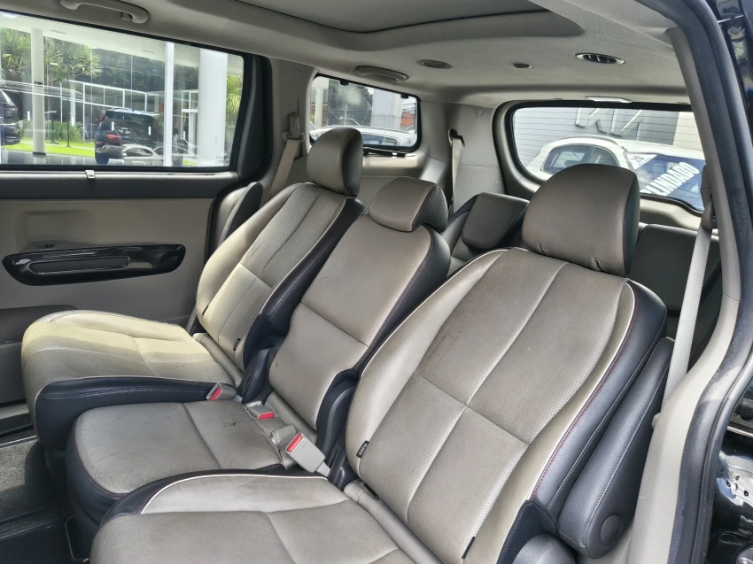 kia carnival 3.3 ex v6 24v gasolina automatico blindado7