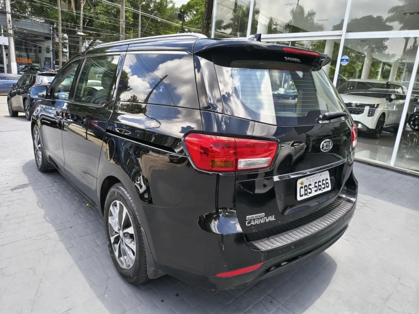 kia carnival 3.3 ex v6 24v gasolina automatico blindado4