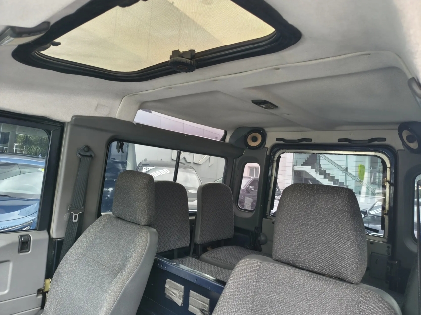 land rover defender 2.5 90 csw 4x4 turbo intercooler diesel 2p manual9