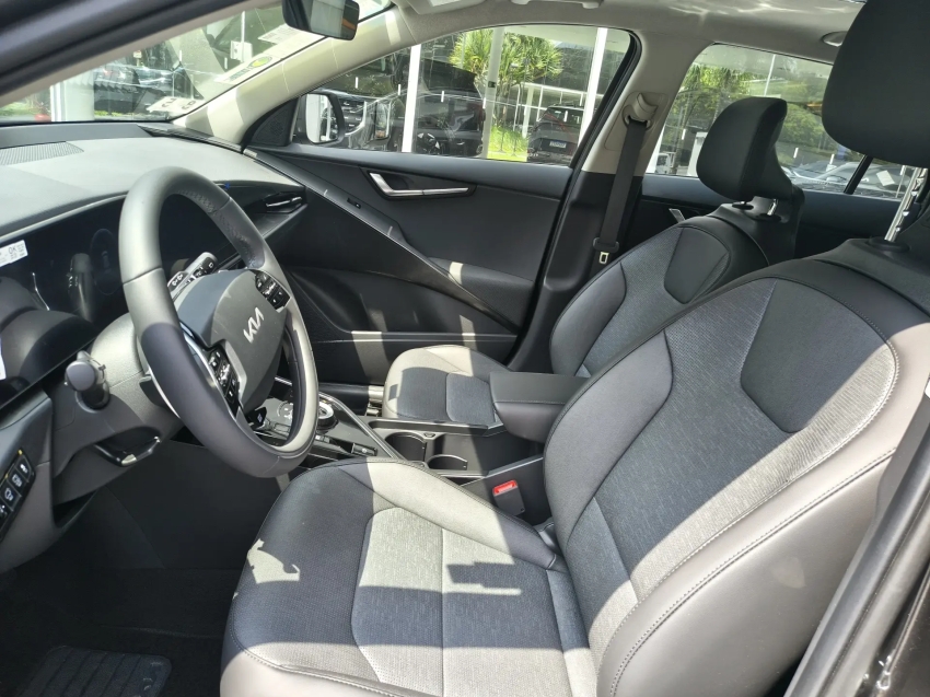 kia niro 1.6 gdi hev sx prestige dct6