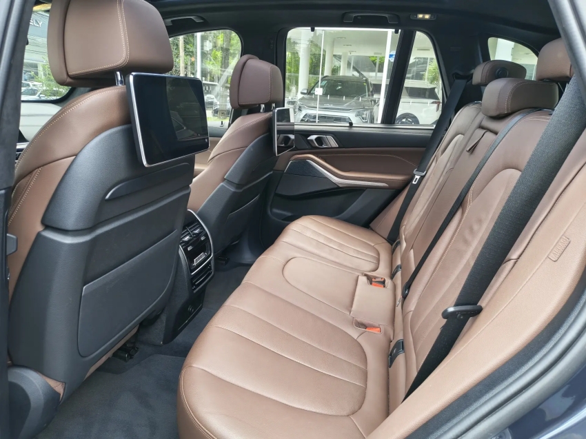 bmw x5 3.0 i6 turbo hibrido xdrive45e m sport blindado7