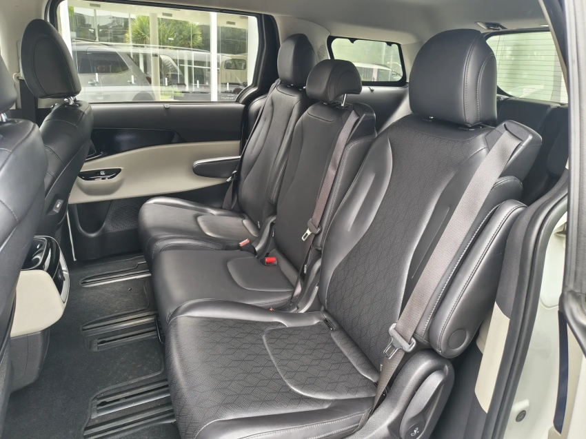 kia carnival 3.5 v6 gasolina ex automatico blindado7