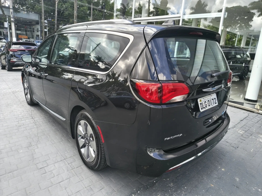 chrysler pacifica 3.6 v6 e-hybrid limited si-evt blindado4