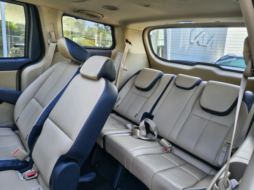 kia carnival 3.3 ex v6 24v gasolina automatico blindado9