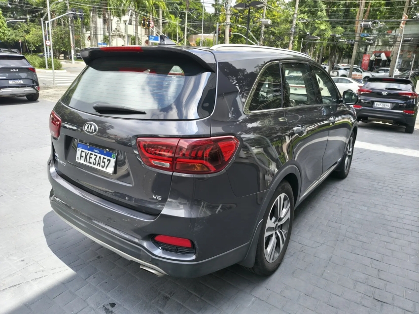 kia sorento 3.5 v6 gasolina ex 7l awd blindado3