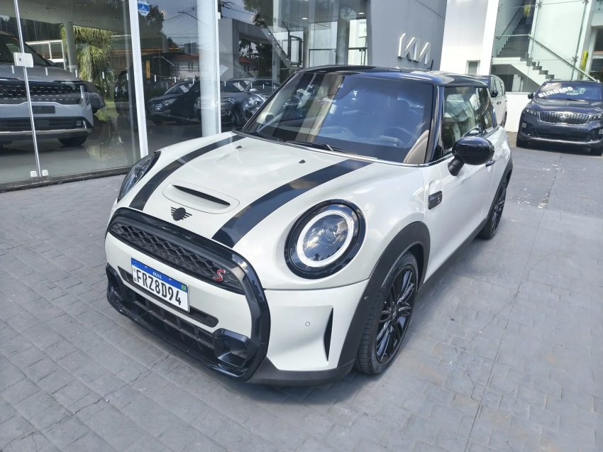 mini cooper 2.0 16v twinpower gasolina john works 2p steptronic