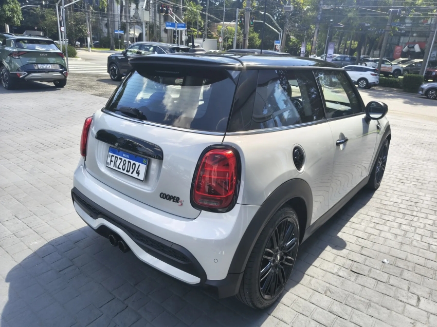 mini cooper 2.0 16v twinpower gasolina john works 2p steptronic3