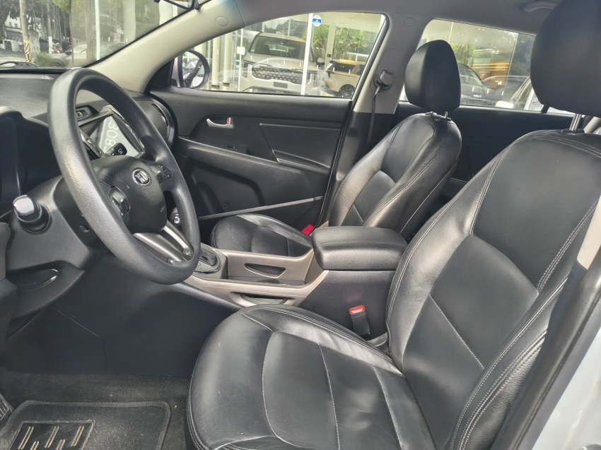 kia sportage 2.0 lx 4x2 16v flex 4p automatico6