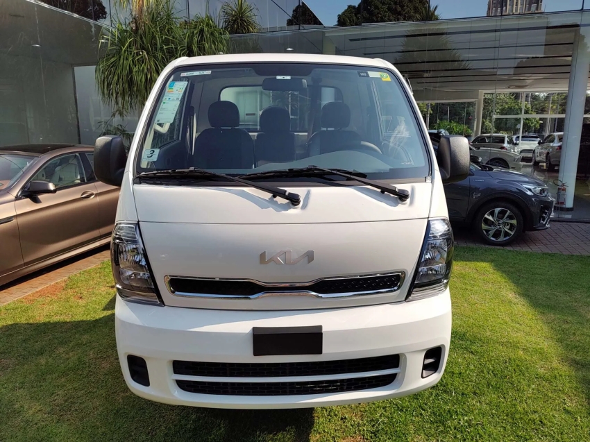 kia bongo k2500 4x4 diesel std cs com ar condicionado 20263