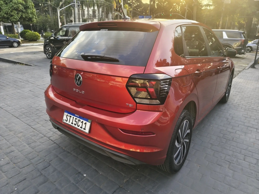 volkswagen polo 1.0 170 tsi highline automatico3