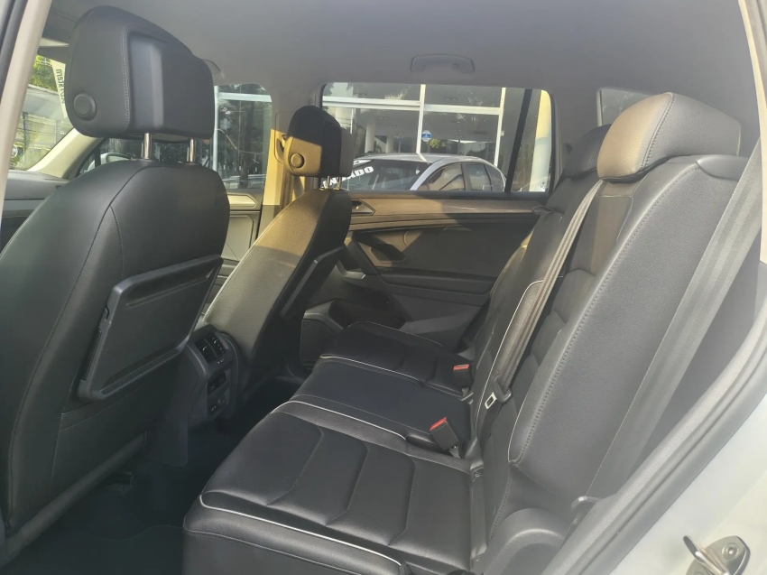 volkswagen tiguan 1.4 250 tsi total flex allspace comfortline tiptronic7