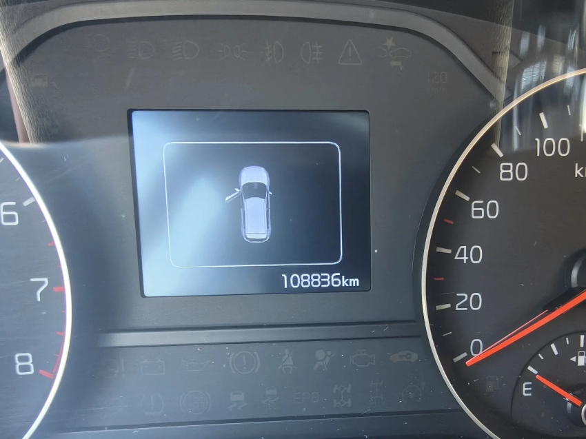 kia sportage 2.0 ex 4x2 16v flex 4p automatico blindado8
