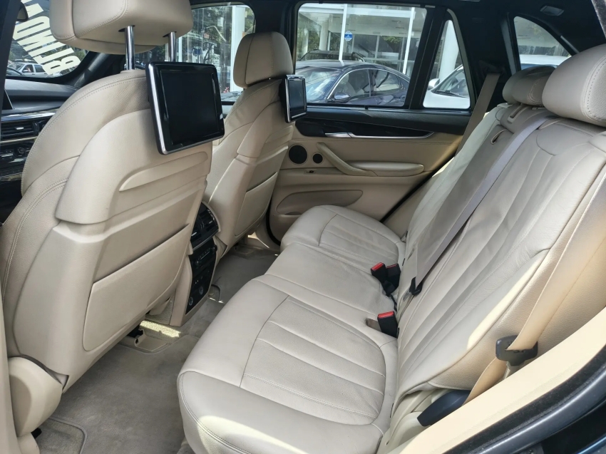 bmw x5 4.4 v8 turbo gasolina xdrive50i security automatico blindado7