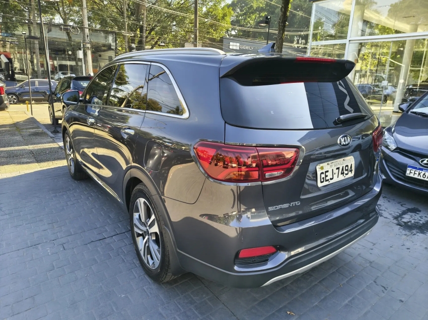kia sorento 3.5 v6 gasolina ex 7l awd blindado4