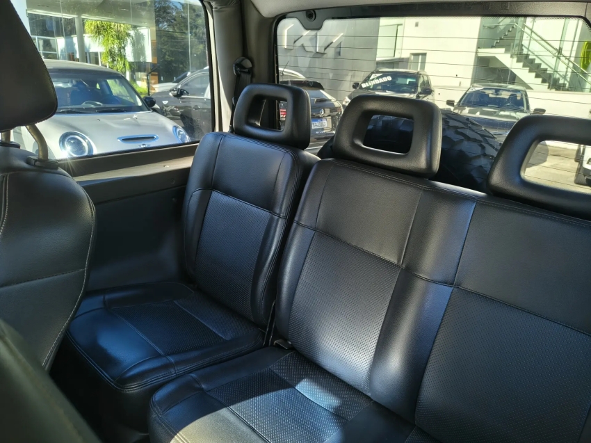 troller t4 3.0 teto rigido 16v turbo eletronic diesel 2p manual8