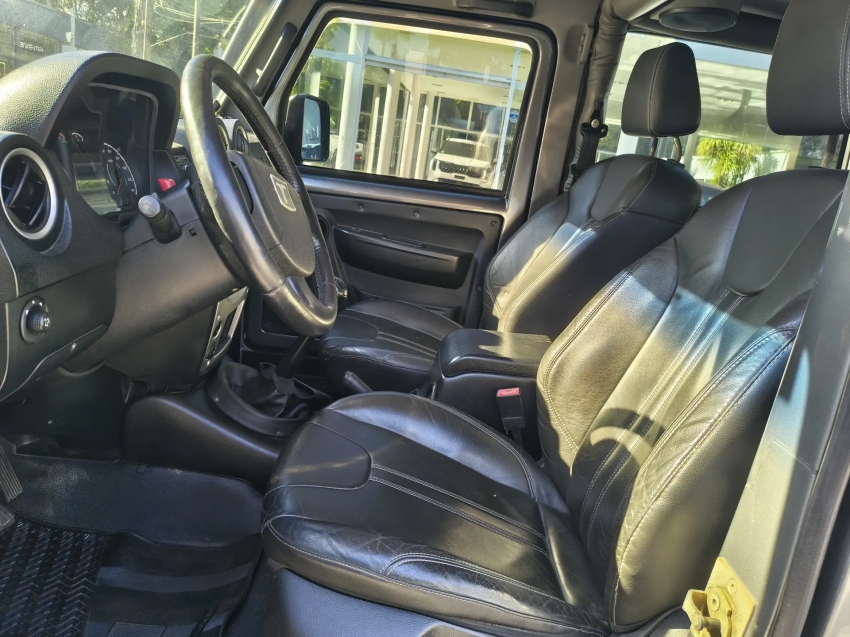 troller t4 3.0 teto rigido 16v turbo eletronic diesel 2p manual7