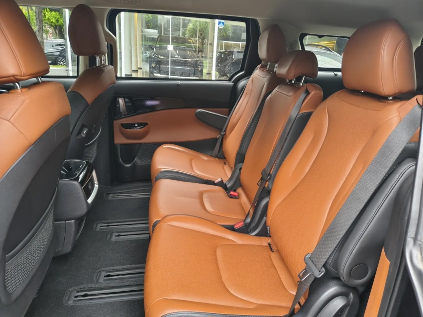 kia carnival 3.5 v6 gasolina ex automatico blindado7
