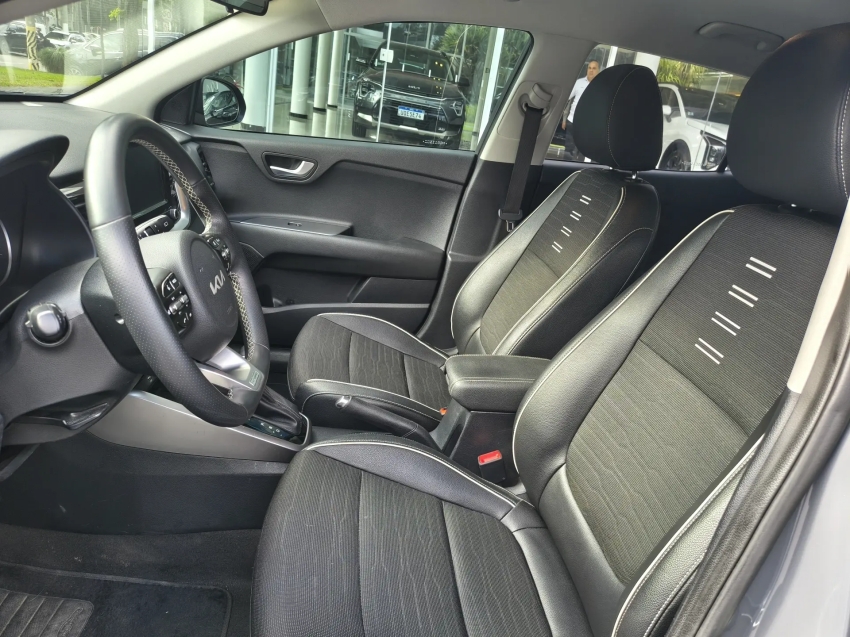 kia stonic 1.0 tgdi mhev sx automatico6