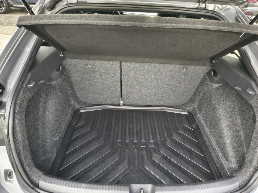 volkswagen nivus 1.0 200 tsi total flex highline automatico8
