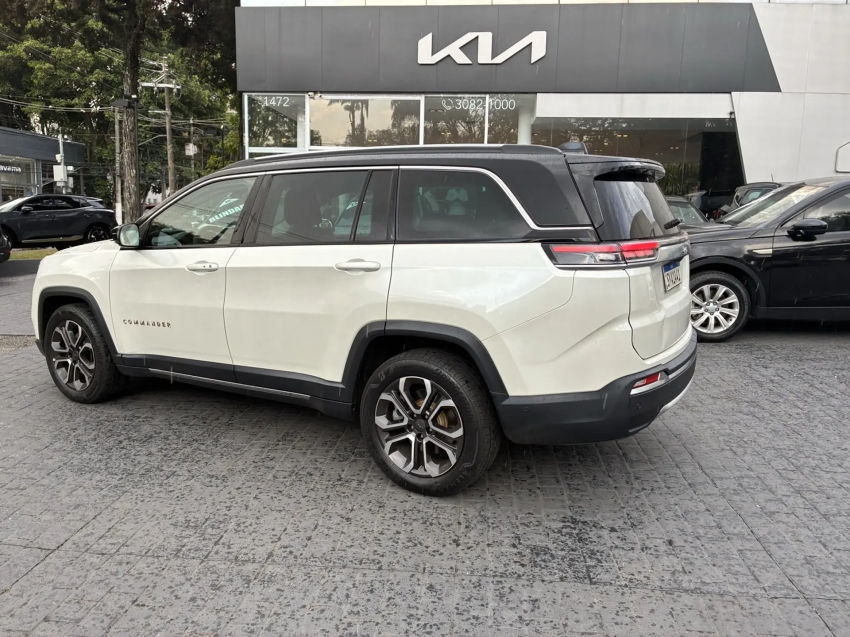 jeep commander 1.3 t270 turbo flex limited at65