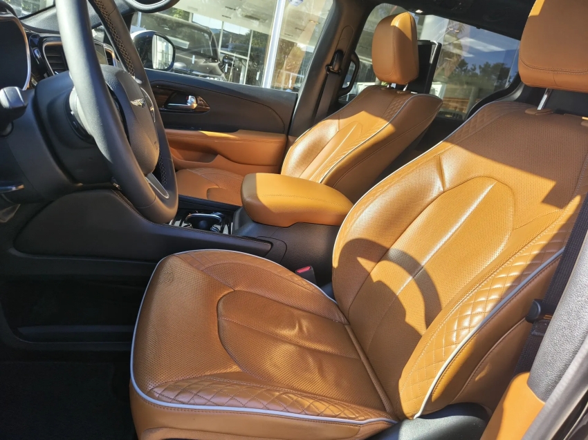 chrysler pacifica 3.6 v6 e-hybrid pinnacle awd si-evt6
