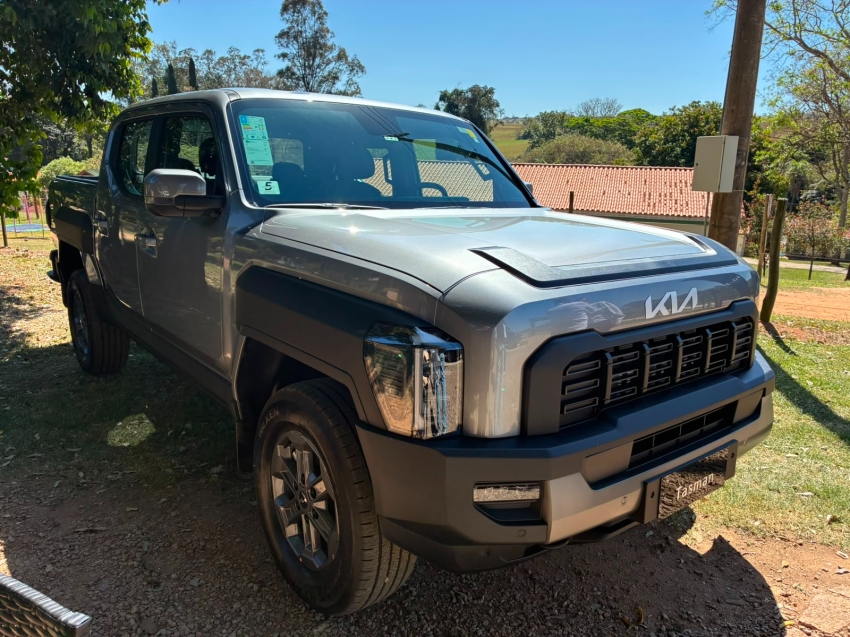 kia tasman 2.2 turbo diesel gl 4x4 automatico1
