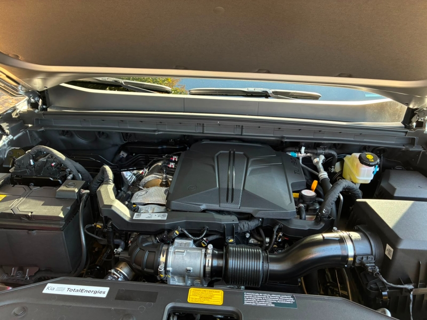 kia tasman 2.2 turbo diesel gl 4x4 automatico11